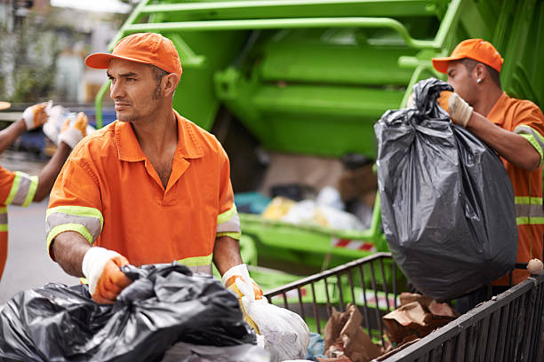 Best Construction Debris Removal  in Kentwood, MI